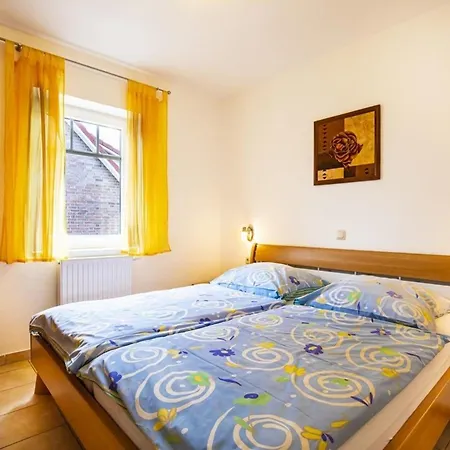 Haus Suedblick, Nr 1 Apartment *